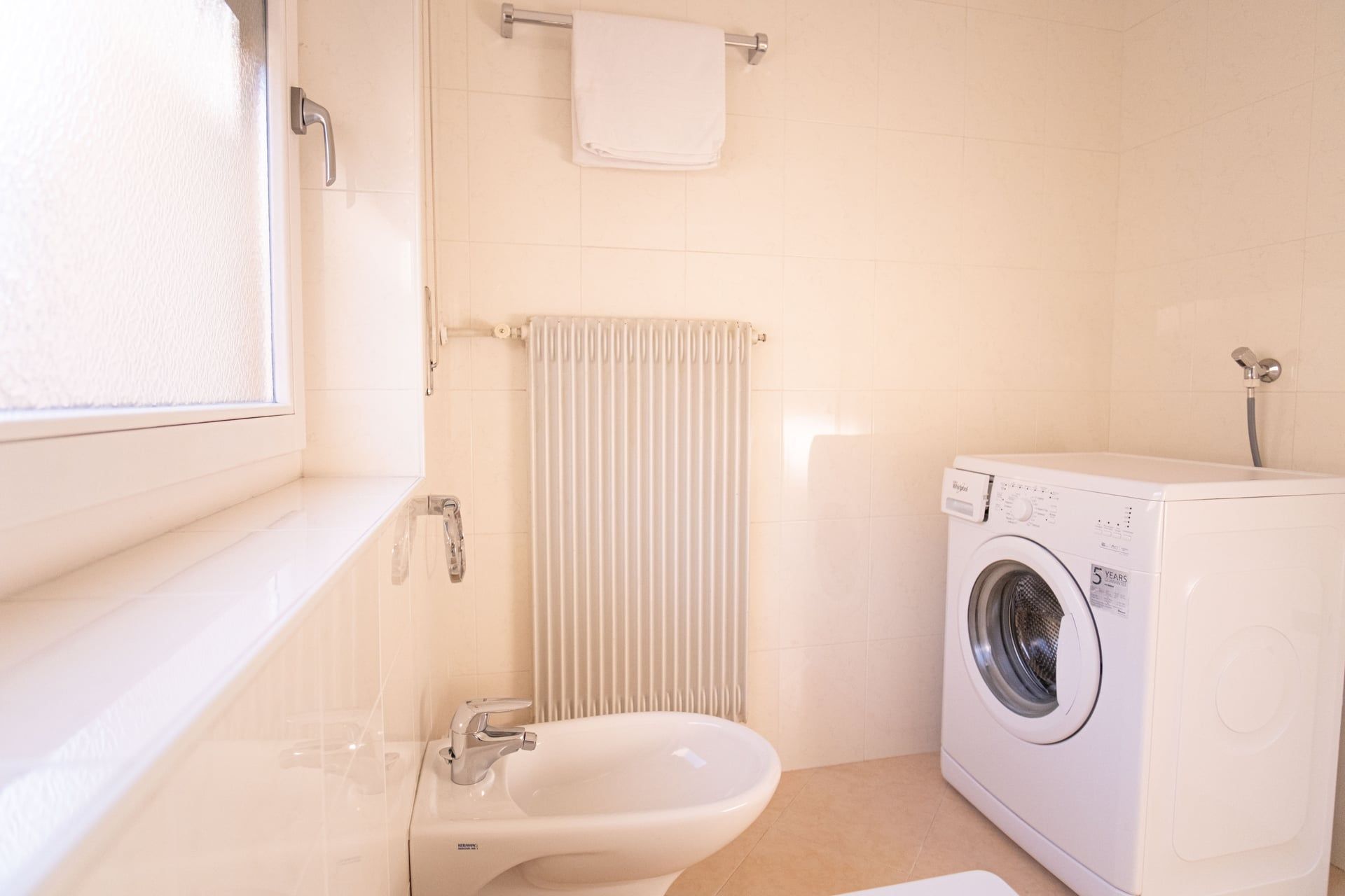 Apartment Orange - Bathroom