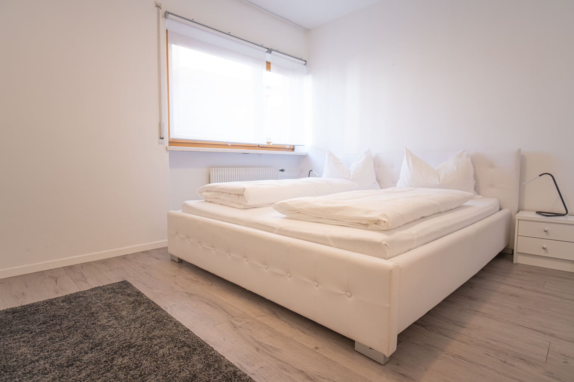 Apartment Yellow - Bedroom