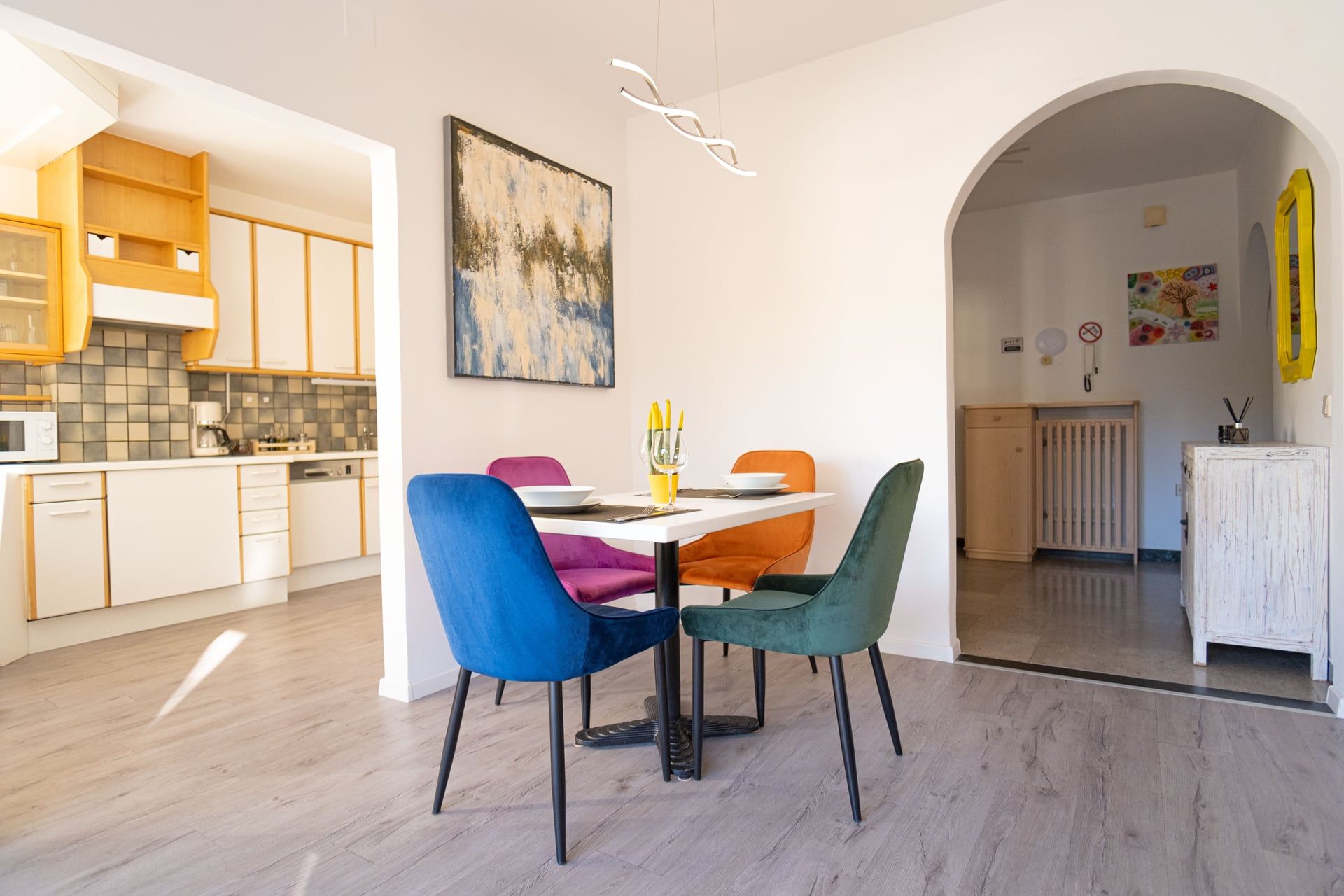 Apartment Yellow - Living Room